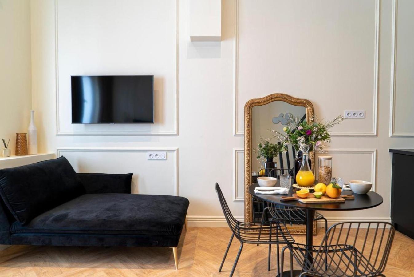 Suite Medici Lyon Luaran gambar