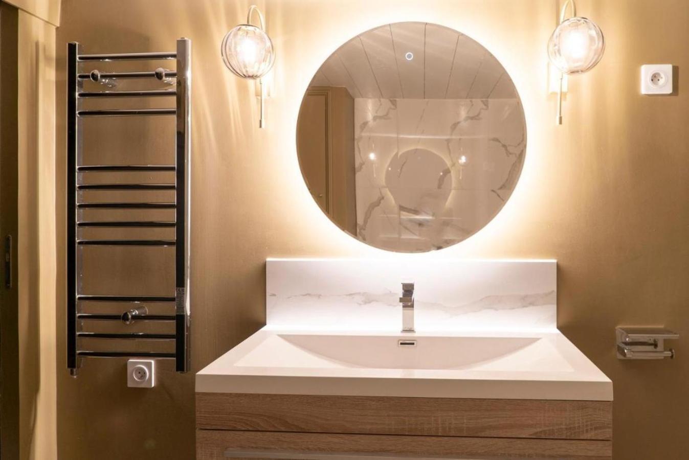 Suite Medici Lyon Luaran gambar